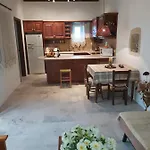 Ktima Charitini 1 *