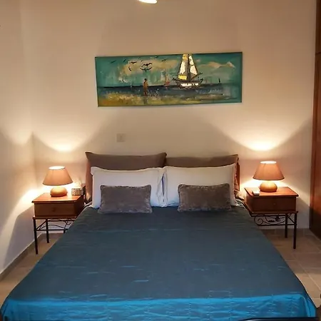 Tatil Evi Ktima Charitini 1