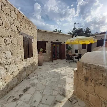 Ktima Charitini 1 Paphos